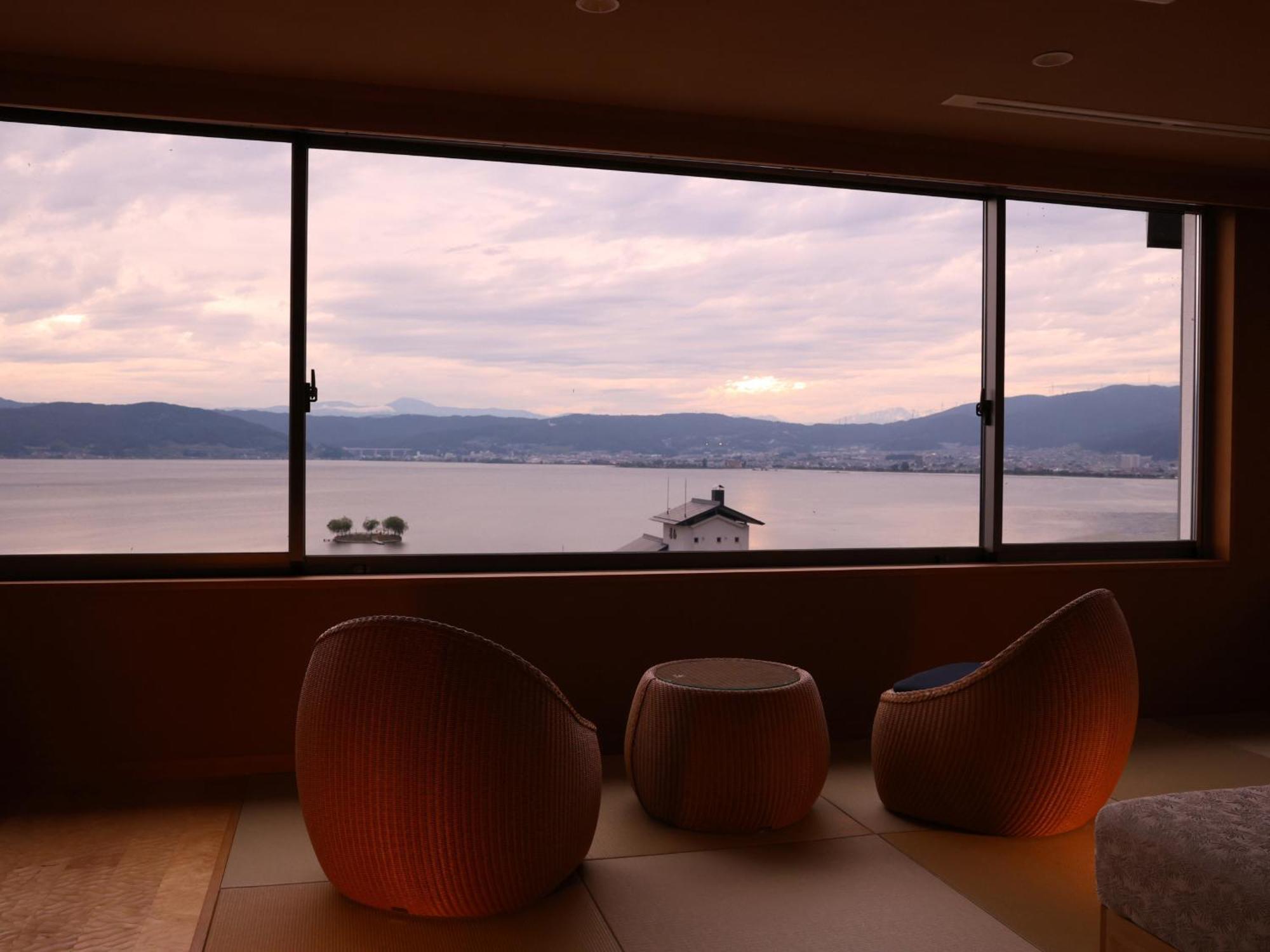 Hamanoyu Hotel Suwa  Eksteriør billede